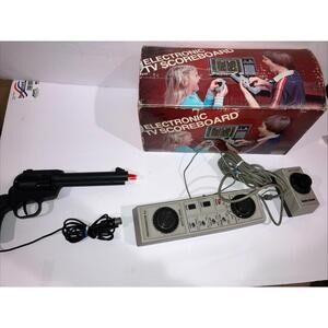 VINTAGE 1970’S Radio Shack Electronic TV Scoreboard Pong Hockey Video Game Works